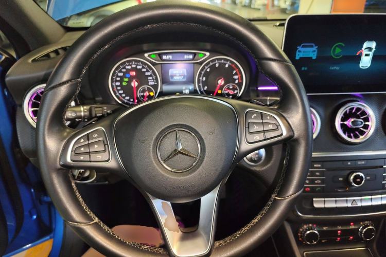 Used Mercedes-Benz A-Class 2017 A 200 Dynamic Edition Steering Wheel