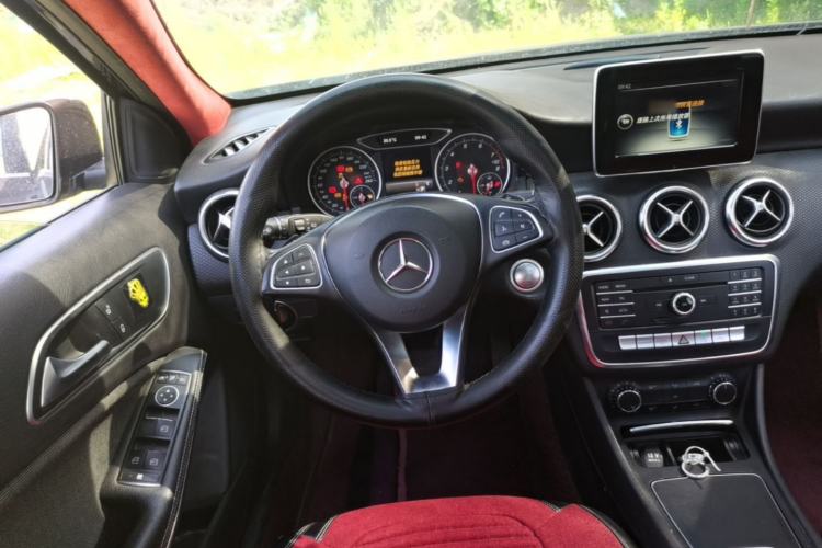 Used Mercedes-Benz A-Class 2017 A 200 Dynamic Edition Steering Wheel