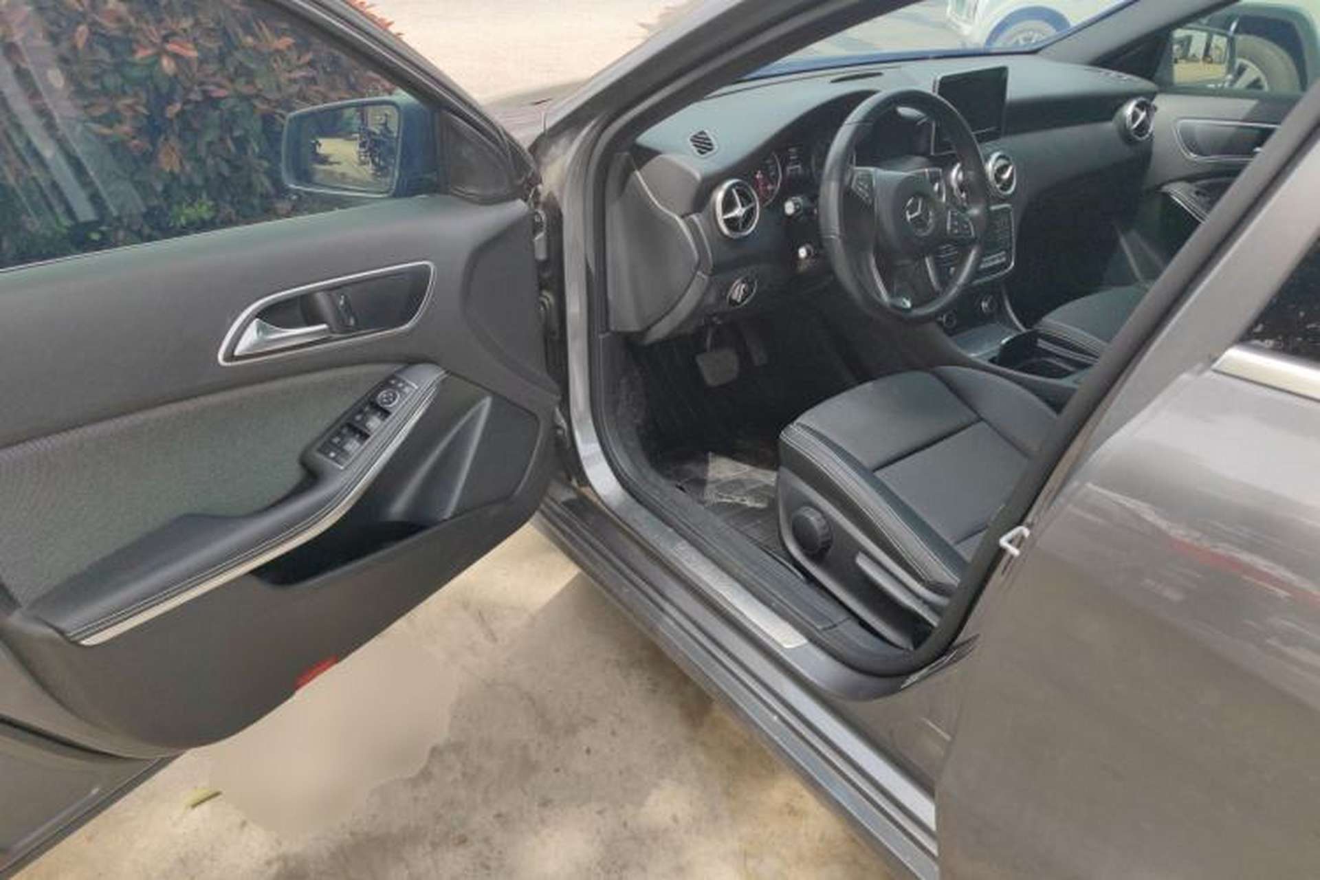 Used Mercedes-Benz A-Class 2017 Revised A 200 Dynamic Edition Driver Seat
