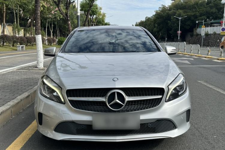 Used Mercedes-Benz A-Class 2017 A 200 Dynamic Edition Exterior 10