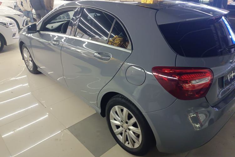 Used Mercedes-Benz A-Class 2017 A 180 Exterior 3