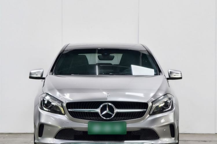 Used Mercedes-Benz A-Class 2017 A 200 Fashion Model Exterior 3