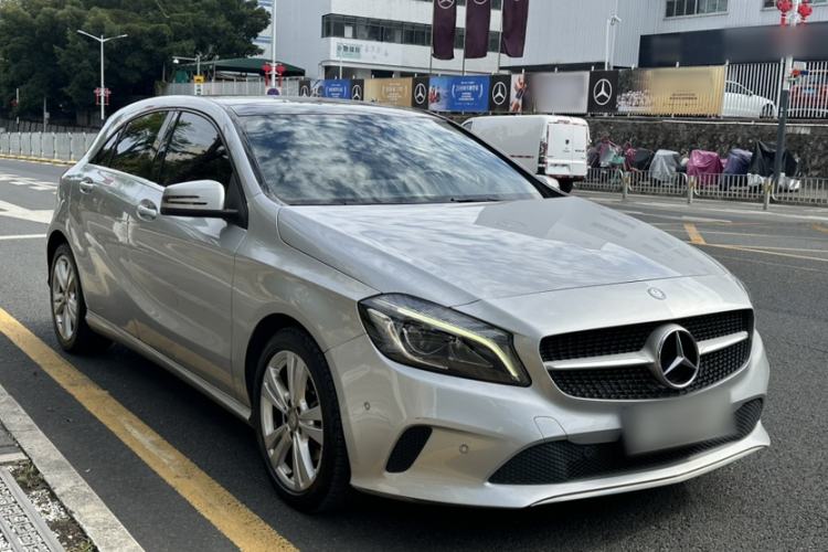 Used Mercedes-Benz A-Class 2017 A 200 Dynamic Edition Exterior 3