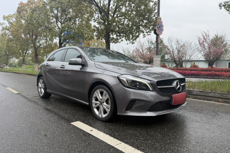 Used Mercedes-Benz A-Class 2017 Revised A 200 Dynamic Edition Exterior 5