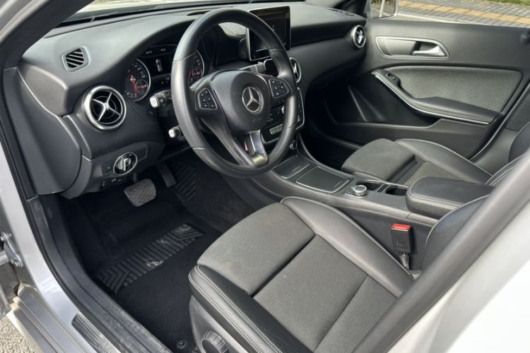 Used Mercedes-Benz A-Class 2017 A 200 Dynamic Edition Exterior 8