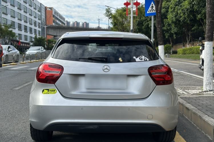 Used Mercedes-Benz A-Class 2017 A 200 Dynamic Edition Exterior 9