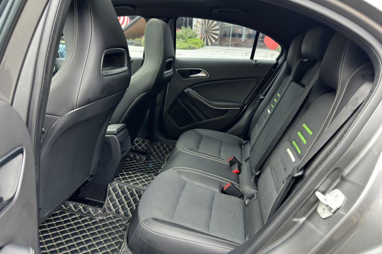 Used Mercedes-Benz A-Class 2017 Revised A 200 Dynamic Edition Interior 4