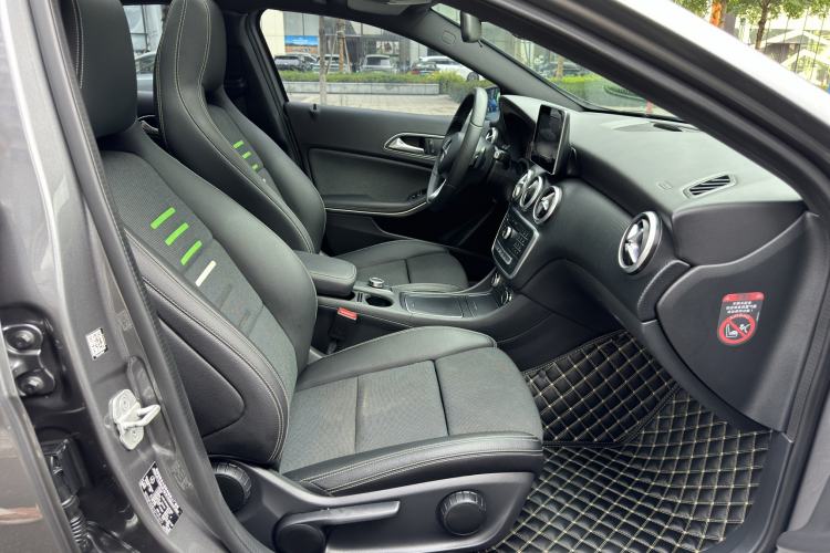 Used Mercedes-Benz A-Class 2017 Revised A 200 Dynamic Edition Right Front Seat