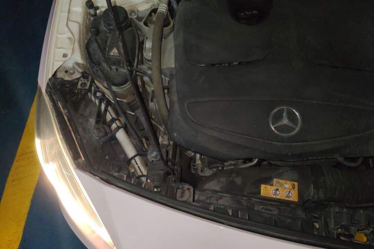 Used Mercedes-Benz A-Class 2017 A 180 Engine Bay Right