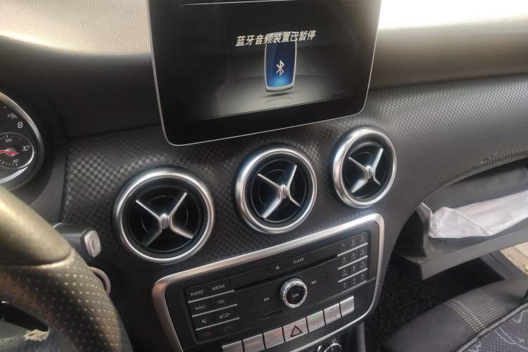 Used Mercedes-Benz A-Class 2017 A 200 Fashion Model Audio And AC Panel