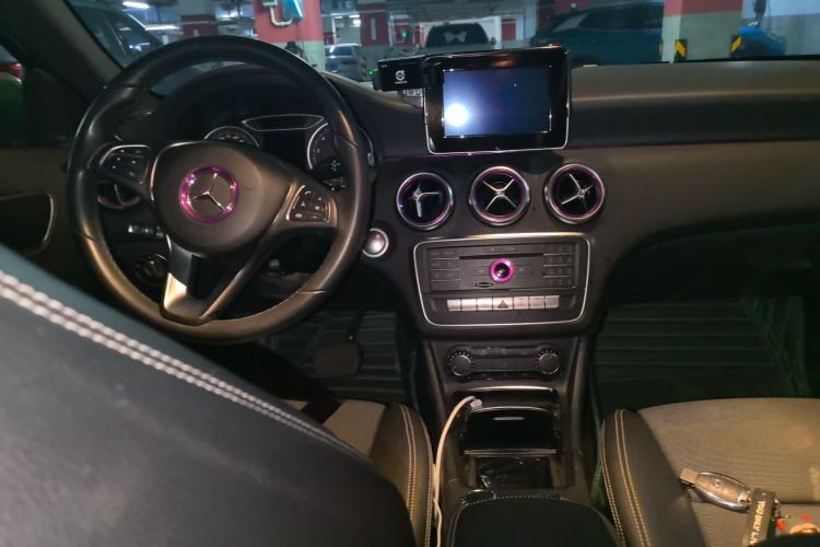 Used Mercedes-Benz A-Class 2017 Revised A 200 Dynamic Edition Center Console