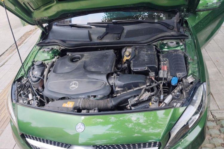 Used Mercedes-Benz A-Class 2017 A 200 Dynamic Edition Engine Bay