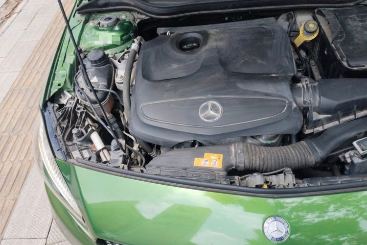 Used Mercedes-Benz A-Class 2017 A 200 Dynamic Edition Engine Bay Right