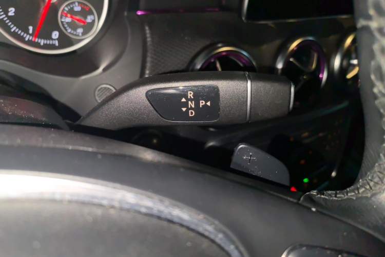 Used Mercedes-Benz A-Class 2017 Revised A 200 Dynamic Edition Gear Lever