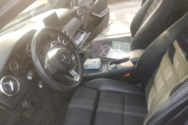 Used Mercedes-Benz A-Class 2017 A 200 Fashion Model Left Front Seat