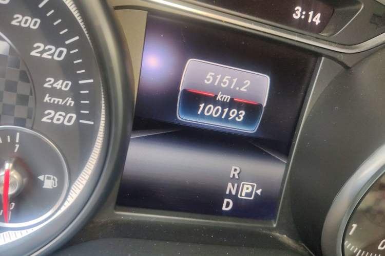 Used Mercedes-Benz A-Class 2017 A 200 Fashion Model Odometer Close Up