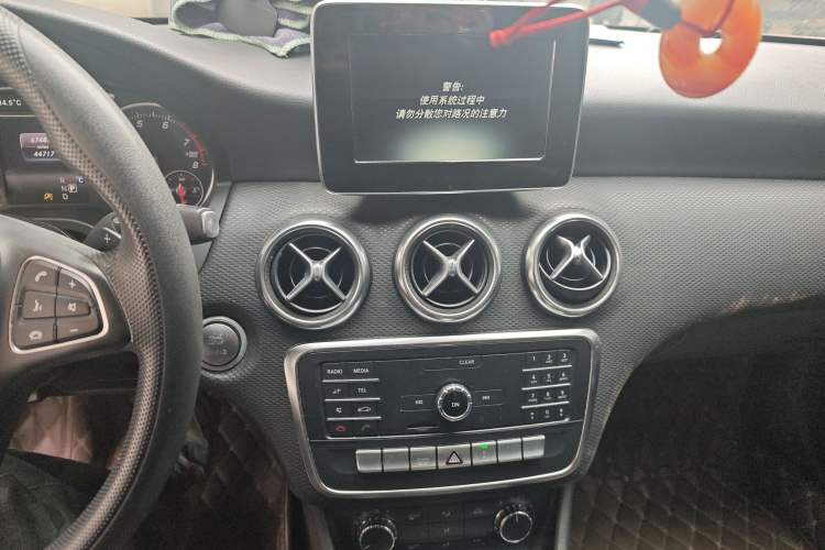 Used Mercedes-Benz A-Class 2017 Revised A 180 Audio And AC Panel