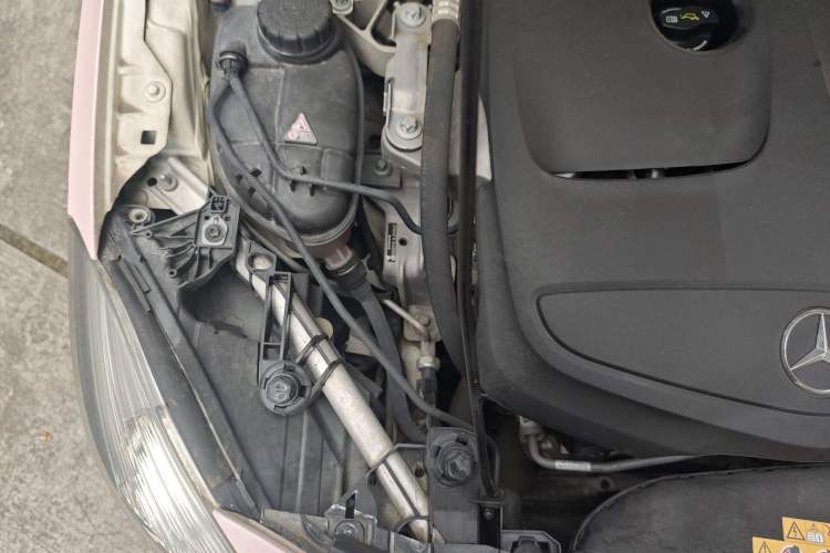 Used Mercedes-Benz A-Class 2017 Revised A 180 Engine Bay Right