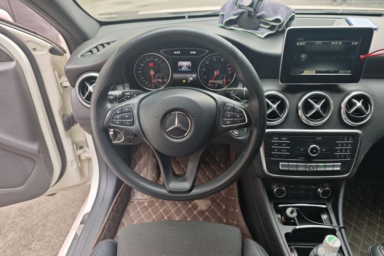Used Mercedes-Benz A-Class 2017 Revised A 180 Steering Wheel