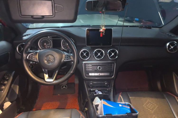 Used Mercedes-Benz A-Class 2017 A 200 Dynamic Edition Center Console
