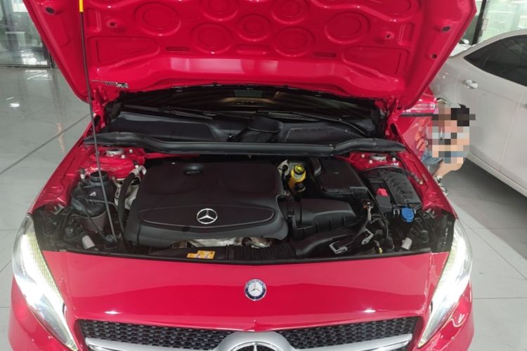 Used Mercedes-Benz A-Class 2017 A 200 Fashion Model Engine Bay