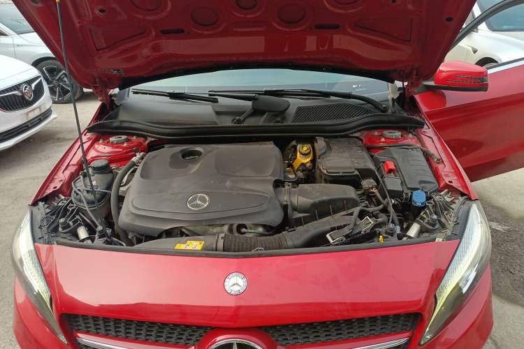 Used Mercedes-Benz A-Class 2017 A 200 Dynamic Edition Engine Bay