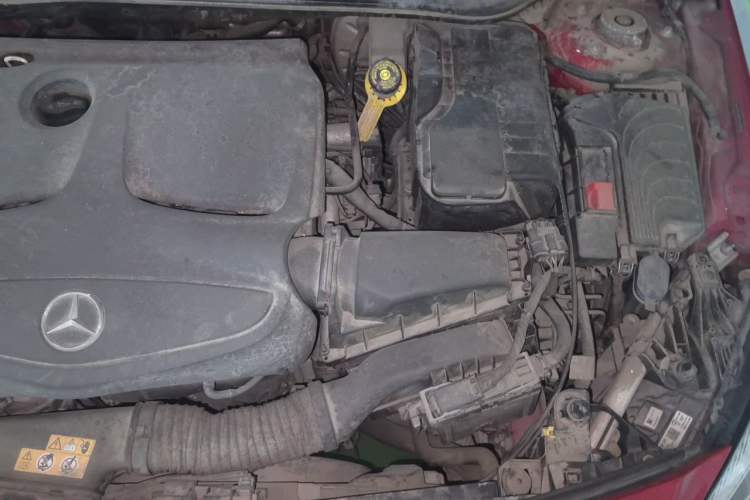 Used Mercedes-Benz A-Class 2017 A 200 Dynamic Edition Engine Bay Left