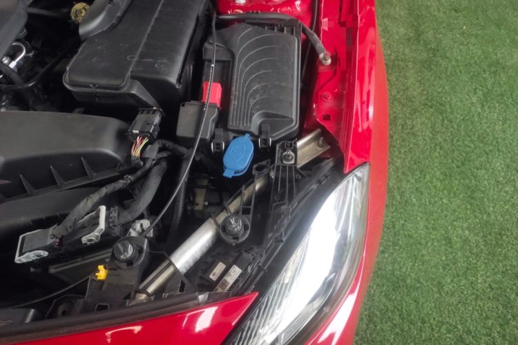 Used Mercedes-Benz A-Class 2017 Revised A 200 Dynamic Edition Engine Bay Left