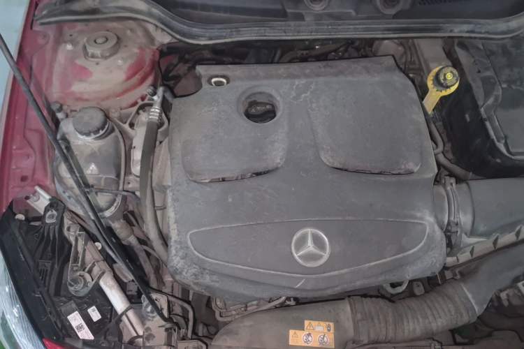 Used Mercedes-Benz A-Class 2017 A 200 Dynamic Edition Engine Bay Right