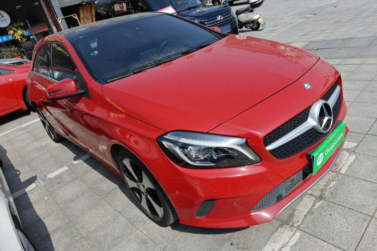 Used Mercedes-Benz A-Class 2017 A 200 Fashion Model Exterior 1