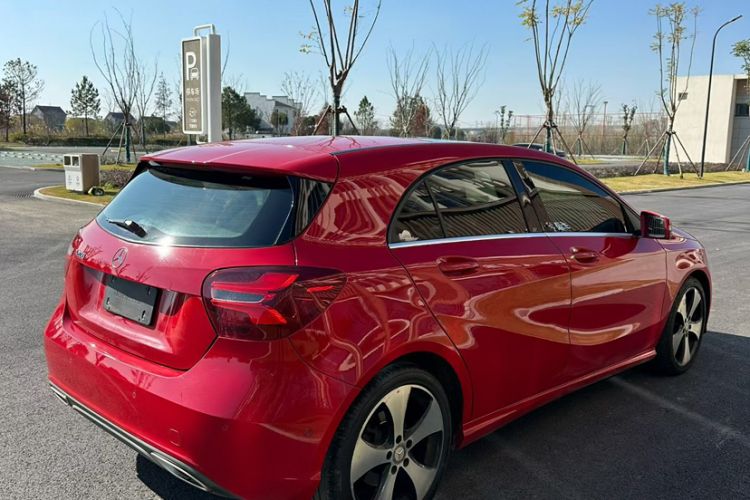 Used Mercedes-Benz A-Class 2017 A 200 Fashion Model Exterior 1