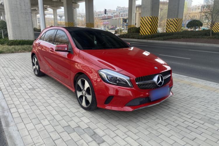 Used Mercedes-Benz A-Class 2017 A 200 Fashion Model Exterior 1