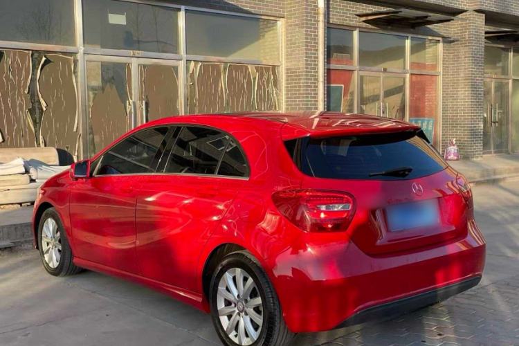 Used Mercedes-Benz A-Class 2017 A 180 Exterior 3