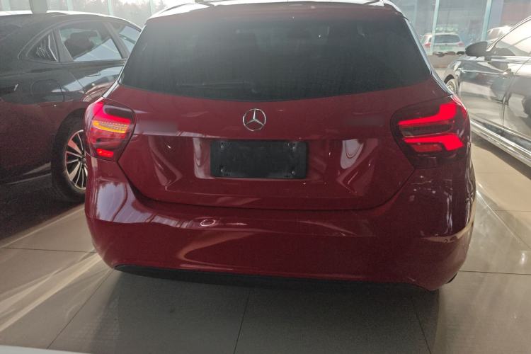 Used Mercedes-Benz A-Class 2017 A 200 Dynamic Edition Exterior 4