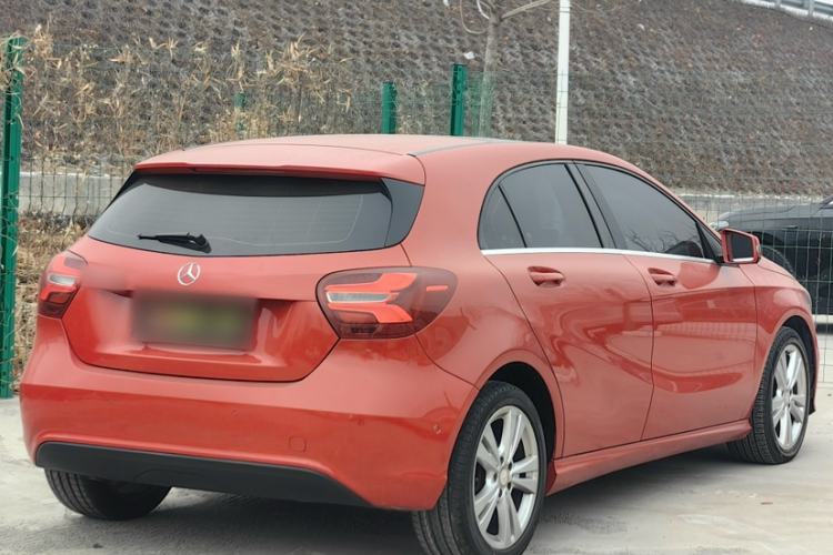 Used Mercedes-Benz A-Class 2017 A 200 Dynamic Edition Exterior 5