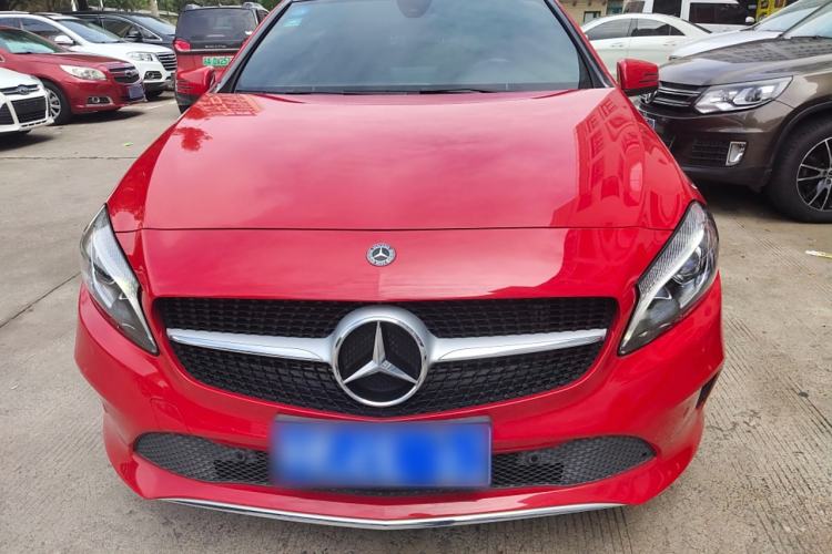 Used Mercedes-Benz A-Class 2017 Revised Version A 200 Fashion Edition Front