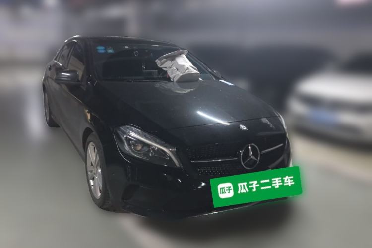 Used Mercedes-Benz A-Class 2017 A 200 Dynamic Edition Front Right 45 Deg