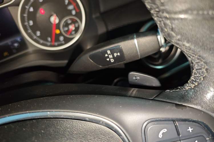 Used Mercedes-Benz A-Class 2017 A 200 Dynamic Edition Gear Lever