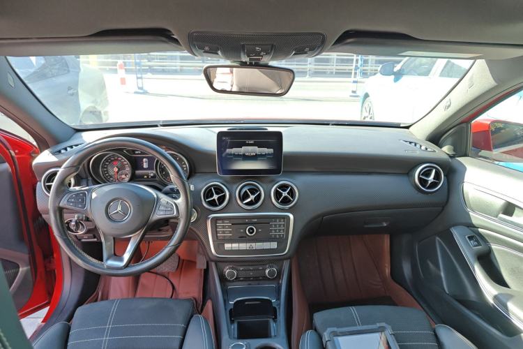 Used Mercedes-Benz A-Class 2017 A 200 Fashion Model Headliner