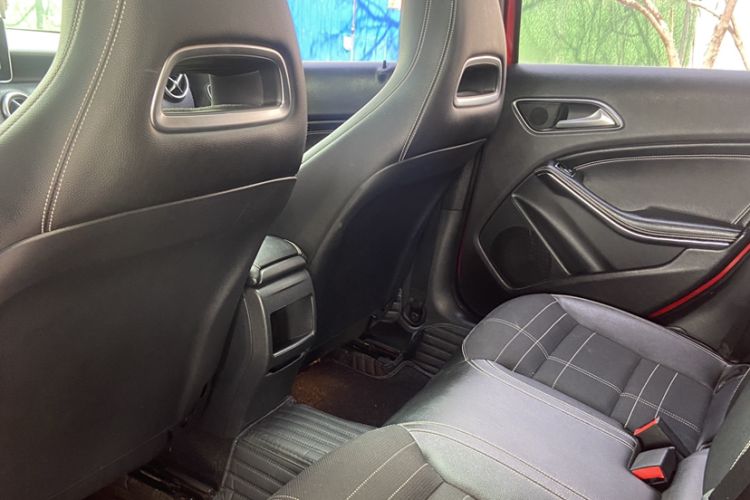 Used Mercedes-Benz A-Class 2017 A 200 Fashion Model Interior 3
