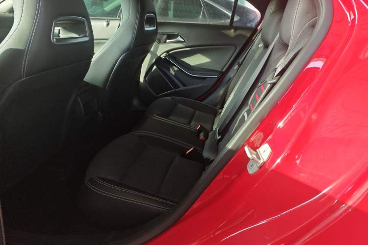 Used Mercedes-Benz A-Class 2017 A 200 Dynamic Edition Interior 4