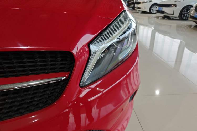 Used Mercedes-Benz A-Class 2017 A 200 Dynamic Edition Left Front Headlight