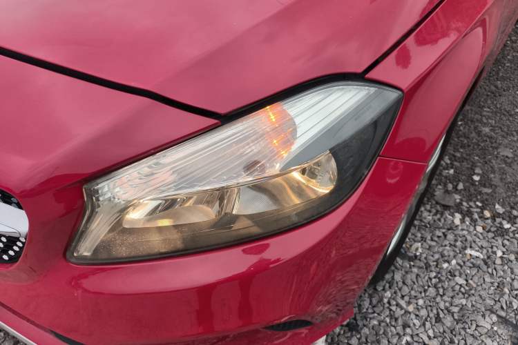 Used Mercedes-Benz A-Class 2017 A 180 Left Front Headlight