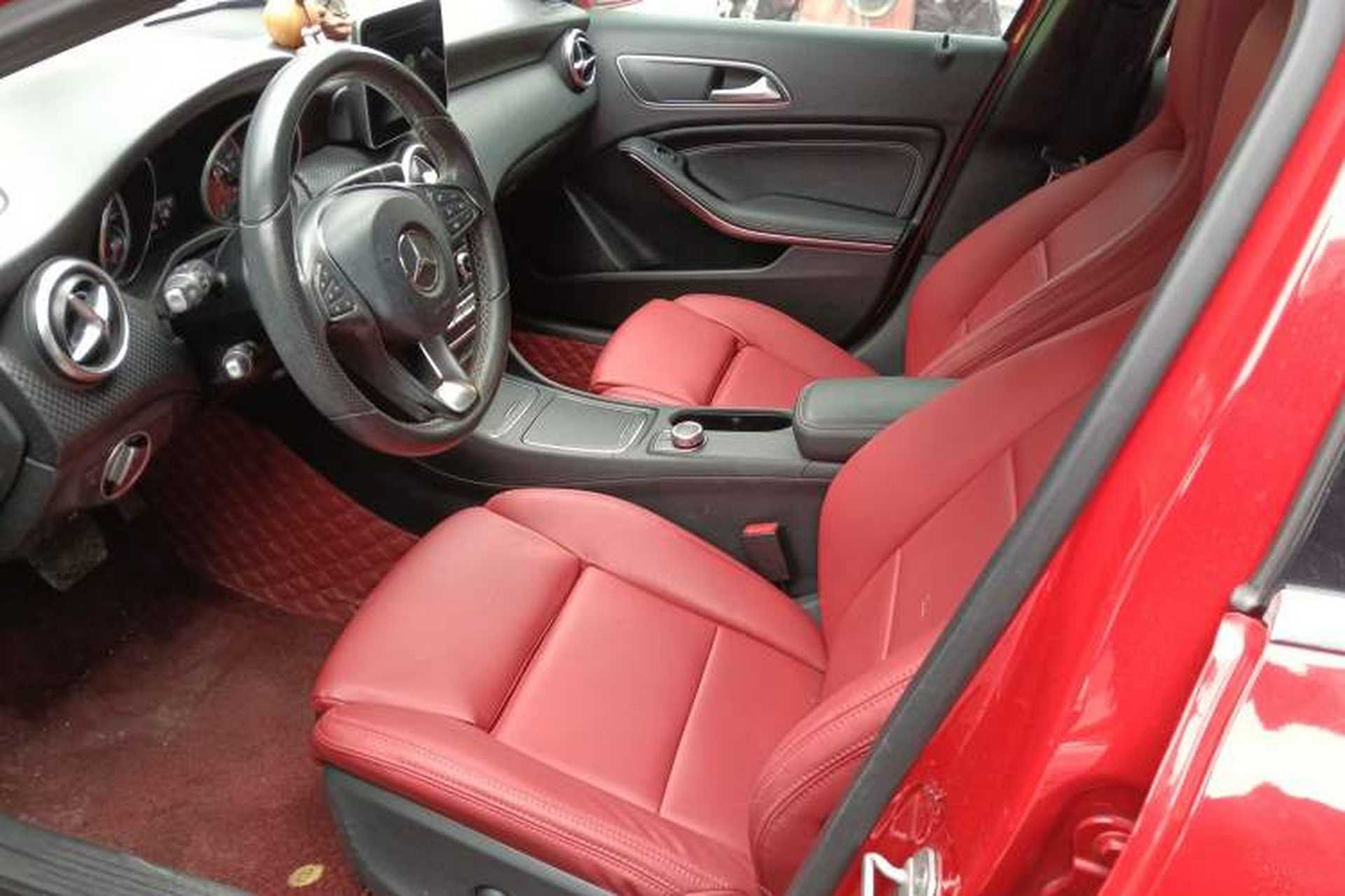 Used Mercedes-Benz A-Class 2017 Revised Version A 200 Fashion Edition Left Front Seat