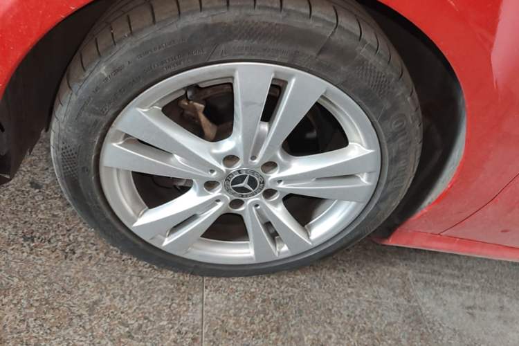 Used Mercedes-Benz A-Class 2017 Revised A 200 Dynamic Edition Left Front Wheel Hub