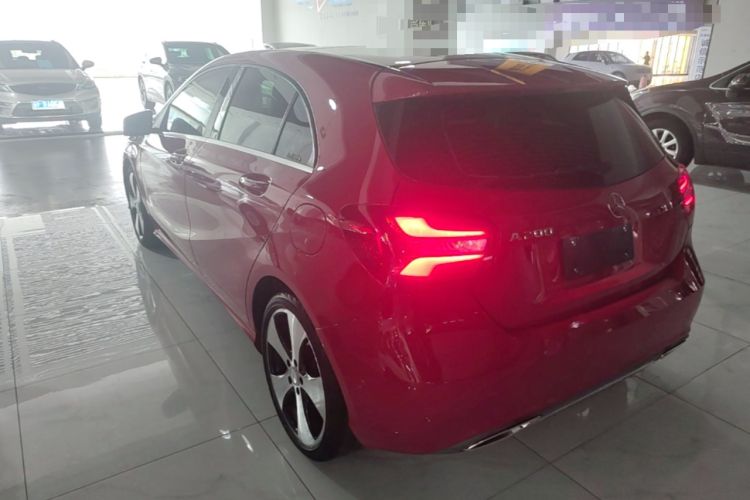 Used Mercedes-Benz A-Class 2017 A 200 Fashion Model Rear Left 45 Deg