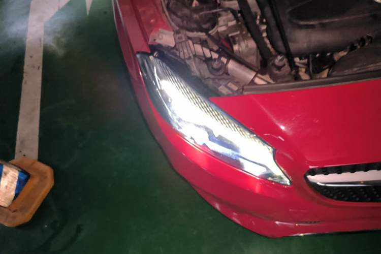 Used Mercedes-Benz A-Class 2017 A 200 Fashion Model Right Front Headlight