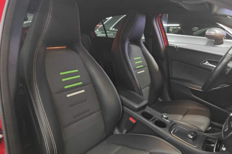 Used Mercedes-Benz A-Class 2017 A 200 Dynamic Edition Right Front Seat