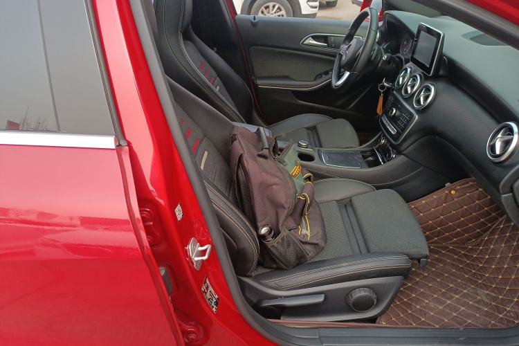 Used Mercedes-Benz A-Class 2017 A 200 Dynamic Edition Right Front Seat