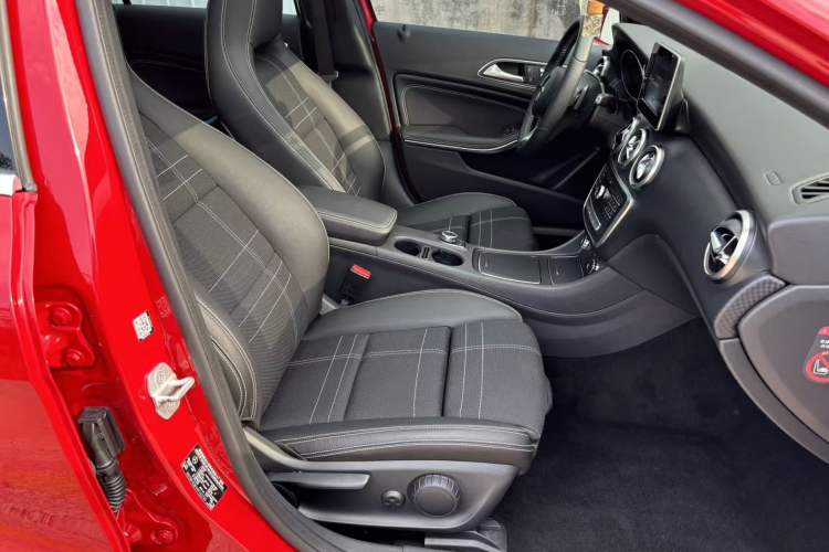 Used Mercedes-Benz A-Class 2017 A 200 Fashion Model Right Front Seat